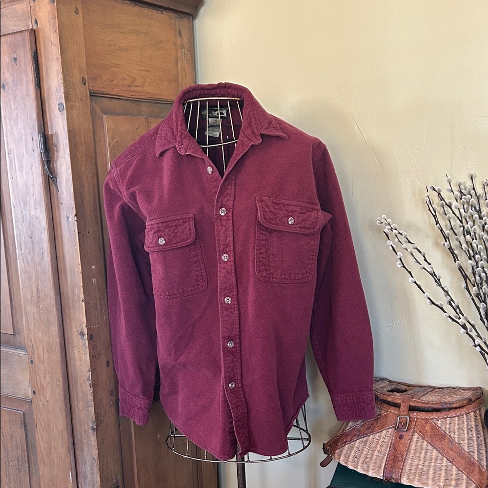 Field and Stream Men’s Burgundy Wine Button Up Shirt